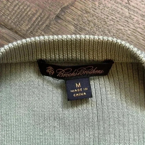 🔥Brooks Brothers🔥 | Sea foam green button up cardigan with flowers - Picture 6 of 9